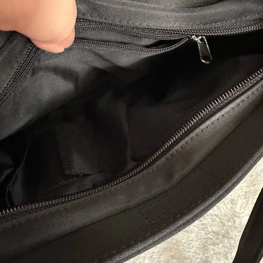 Kate Spade Black Nylon Shoulder Bag Sleek Minimal Y2K Classic Chic Clean Girl